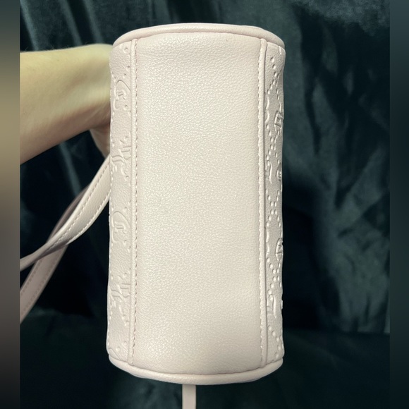 Juicy Couture NWOT's - Womens Pink Small Monogram Crossbody Purse - Picture 6 of 10